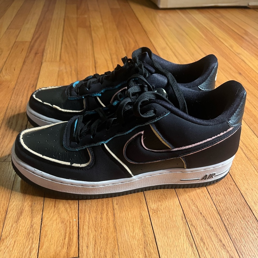Custom size 7 black Nike Air Force 1’s